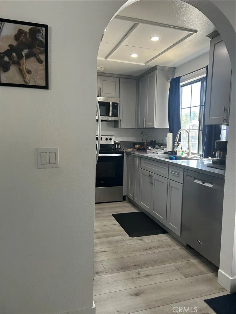 11300 Foothill Boulevard #19 Sylmar, CA 91342