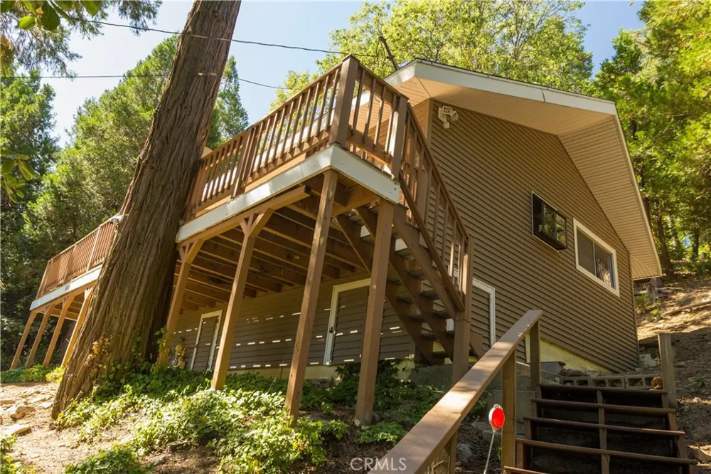 984 Mercury Crestline, CA 92325