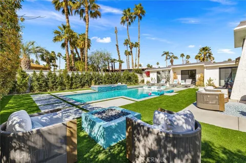 45605 Camino Del Rey