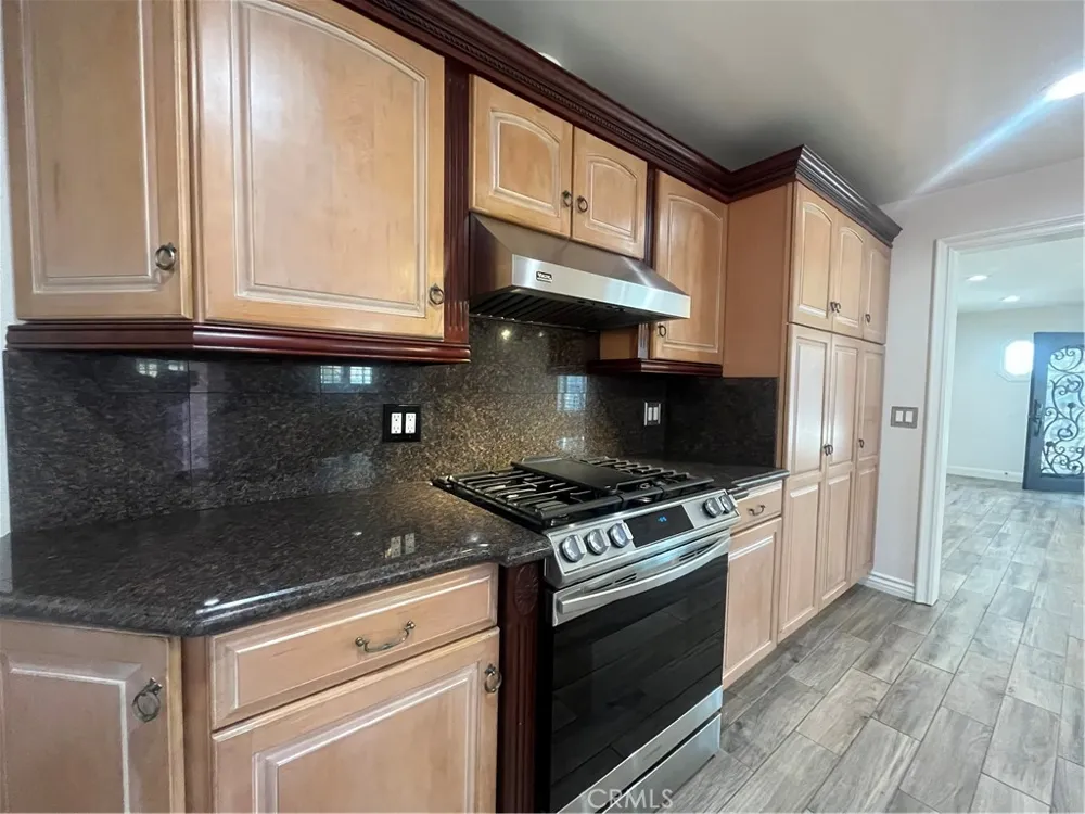 8917 Krueger Culver City, CA 90232