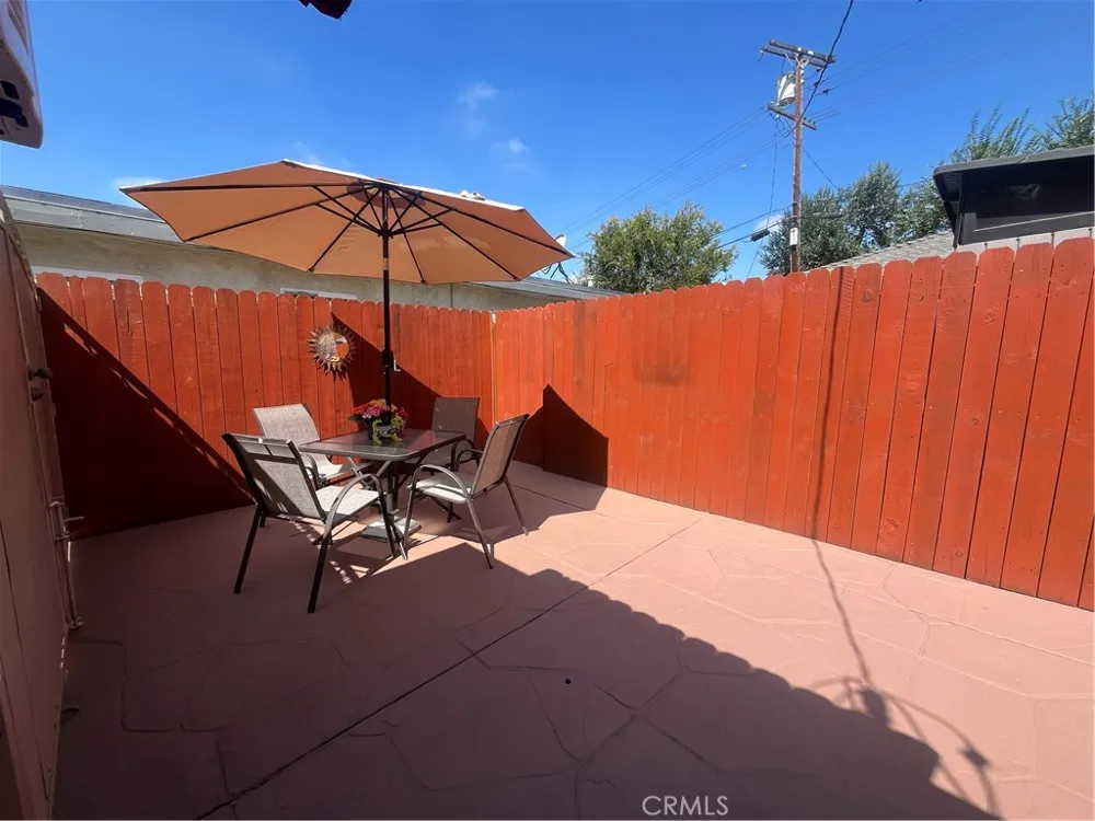 8917 Krueger Culver City, CA 90232