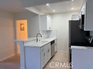 8163 Redlands #72 Playa del Rey, CA 90293