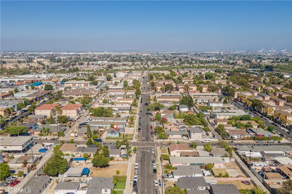1087 253rd Street Harbor City, CA 90710