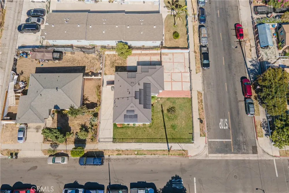 1087 253rd Street Harbor City, CA 90710