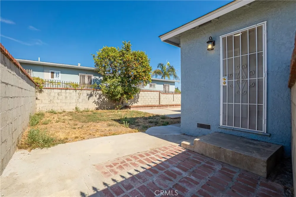 1087 253rd Street Harbor City, CA 90710