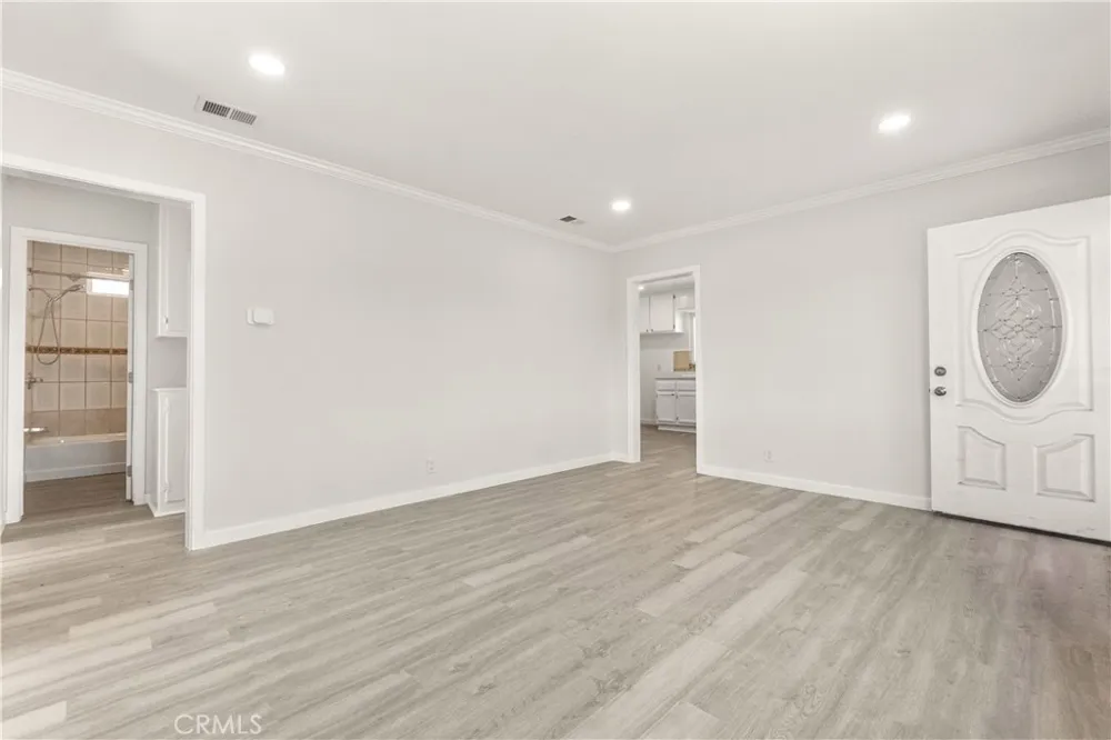 1087 253rd Street Harbor City, CA 90710