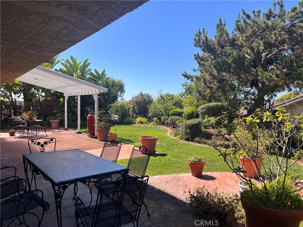 6747 Verde Ridge Rancho Palos Verdes, CA 90275