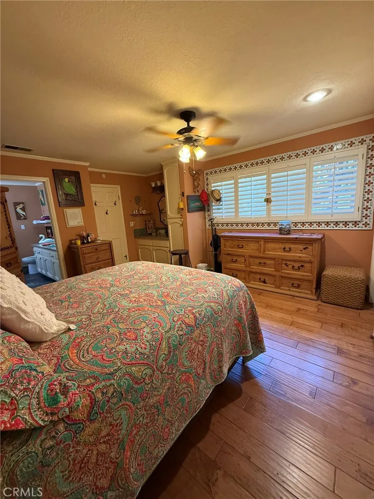 108 Morningside Manhattan Beach, CA 90266