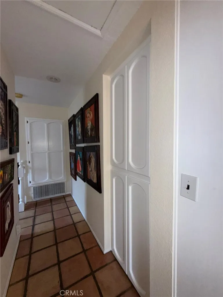 108 Morningside Manhattan Beach, CA 90266