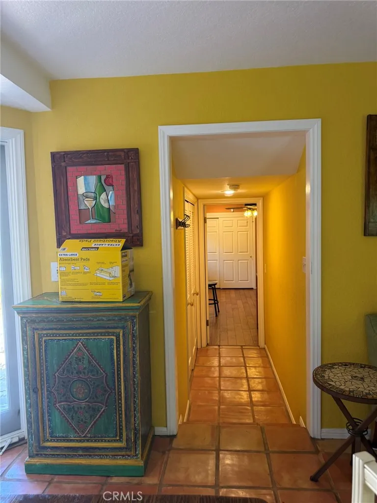 108 Morningside Manhattan Beach, CA 90266