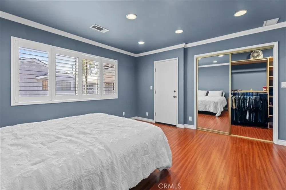 4345 W. 154th St. #10 Lawndale, CA 90260