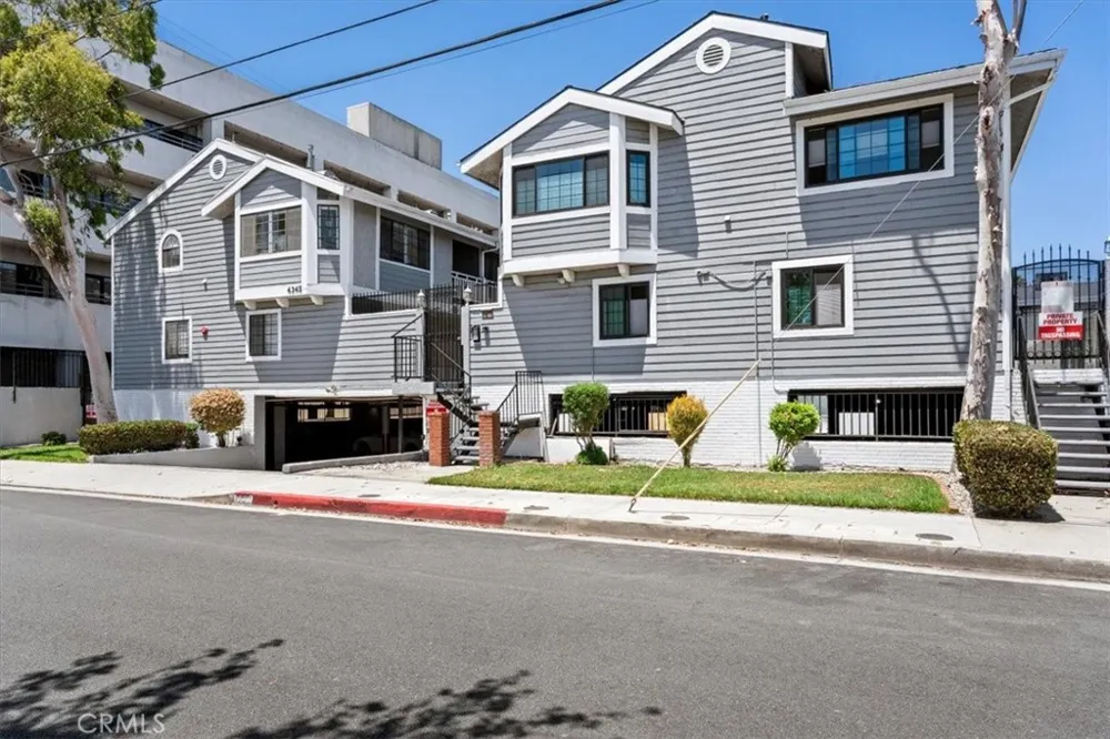 4345 W. 154th St. #10 Lawndale, CA 90260