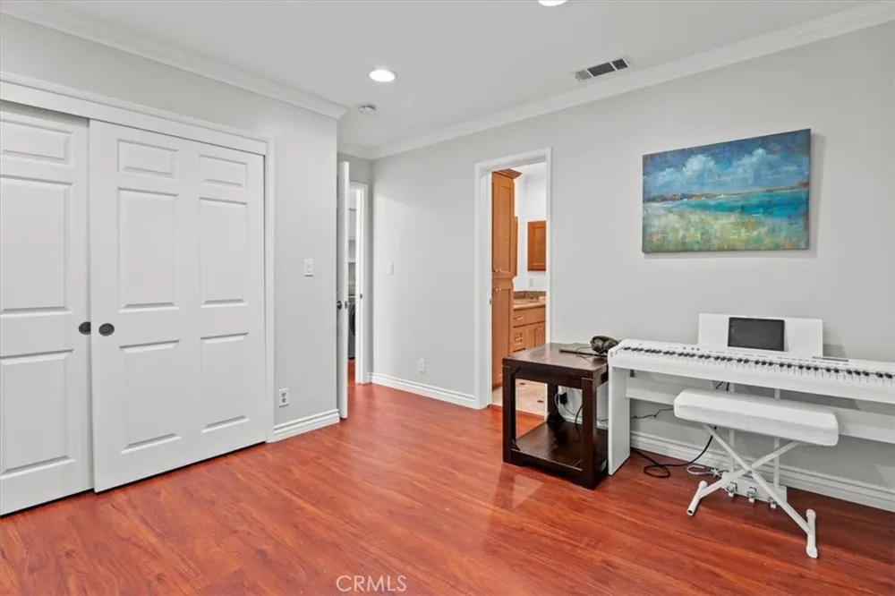 4345 W. 154th St. #10 Lawndale, CA 90260
