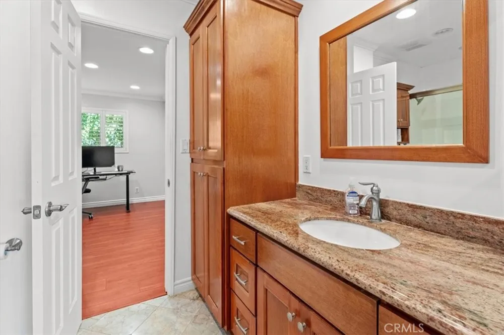 4345 W. 154th St. #10 Lawndale, CA 90260