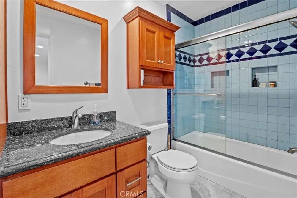 4345 W. 154th St. #10 Lawndale, CA 90260