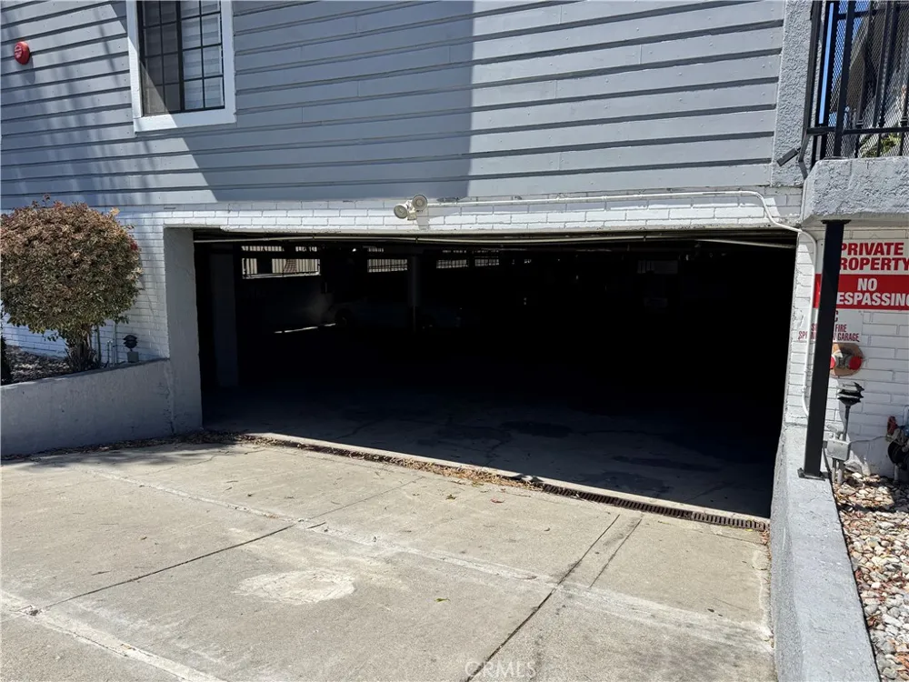 4345 W. 154th St. #10 Lawndale, CA 90260