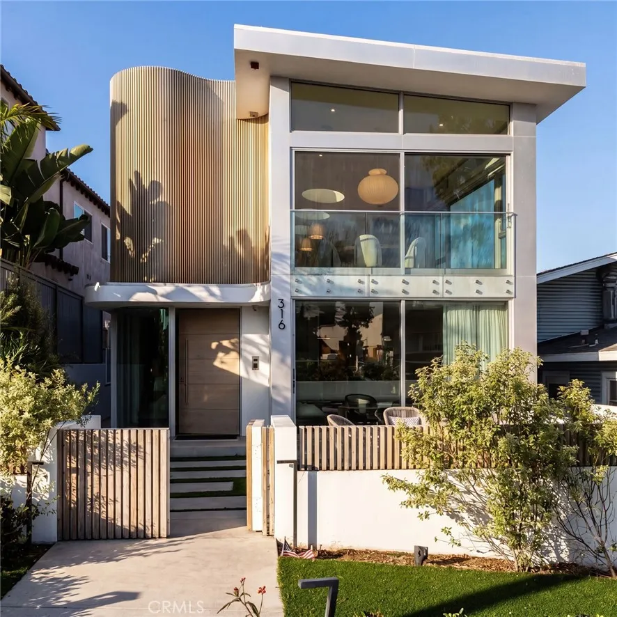 316 24th Street Hermosa Beach, CA 90254