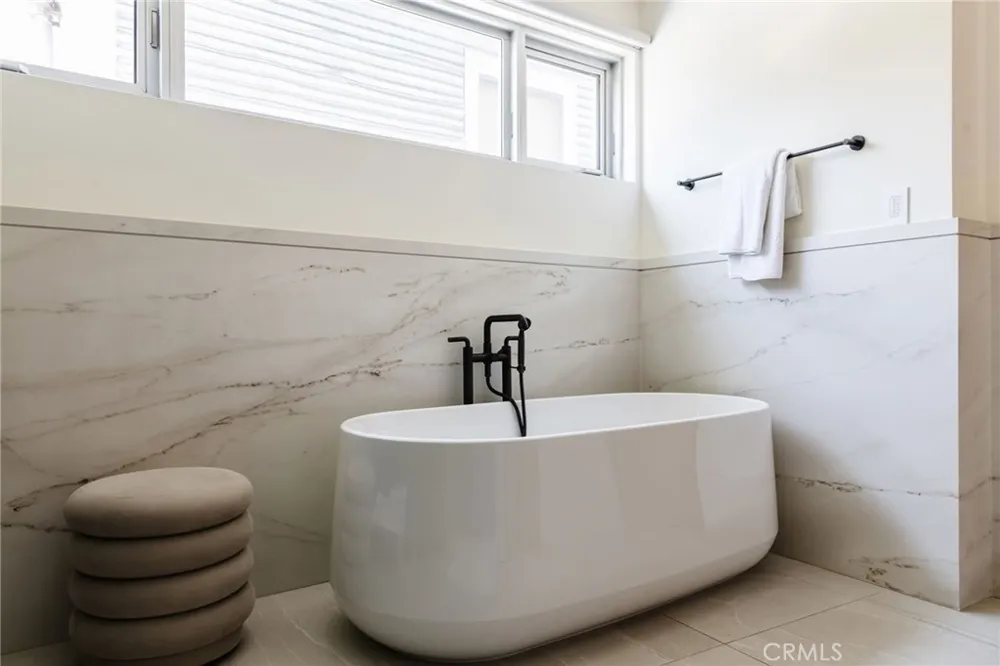 316 24th Street Hermosa Beach, CA 90254