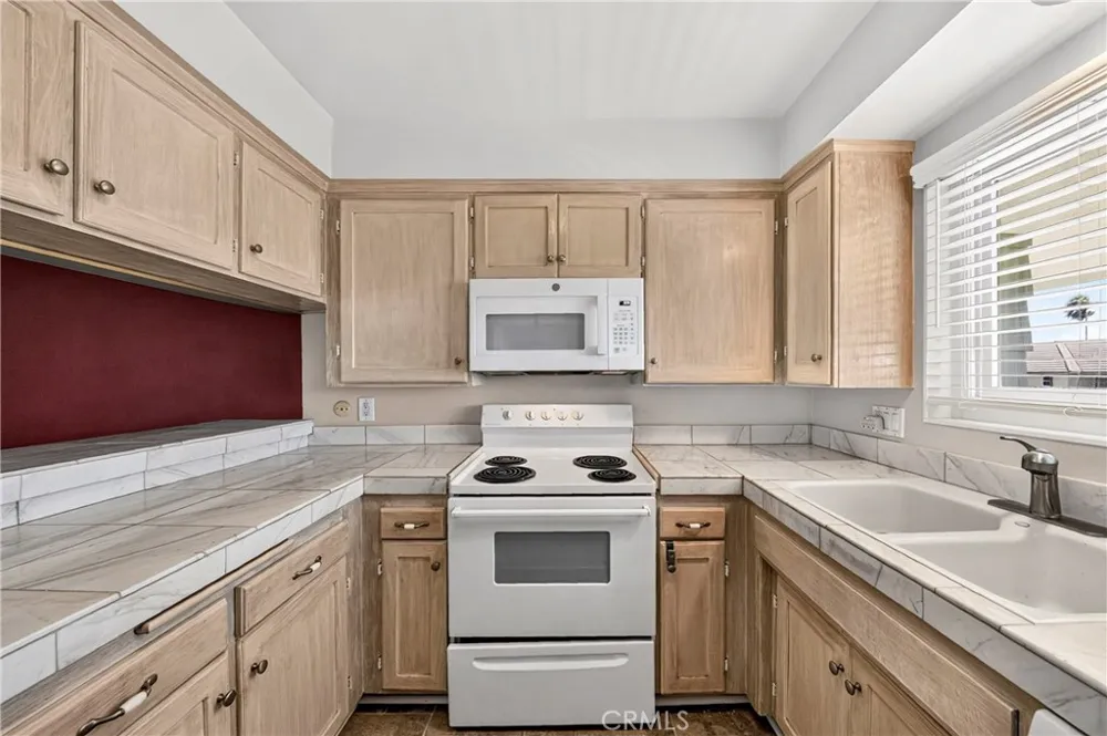22831 Nadine Circle #B Torrance, CA 90505