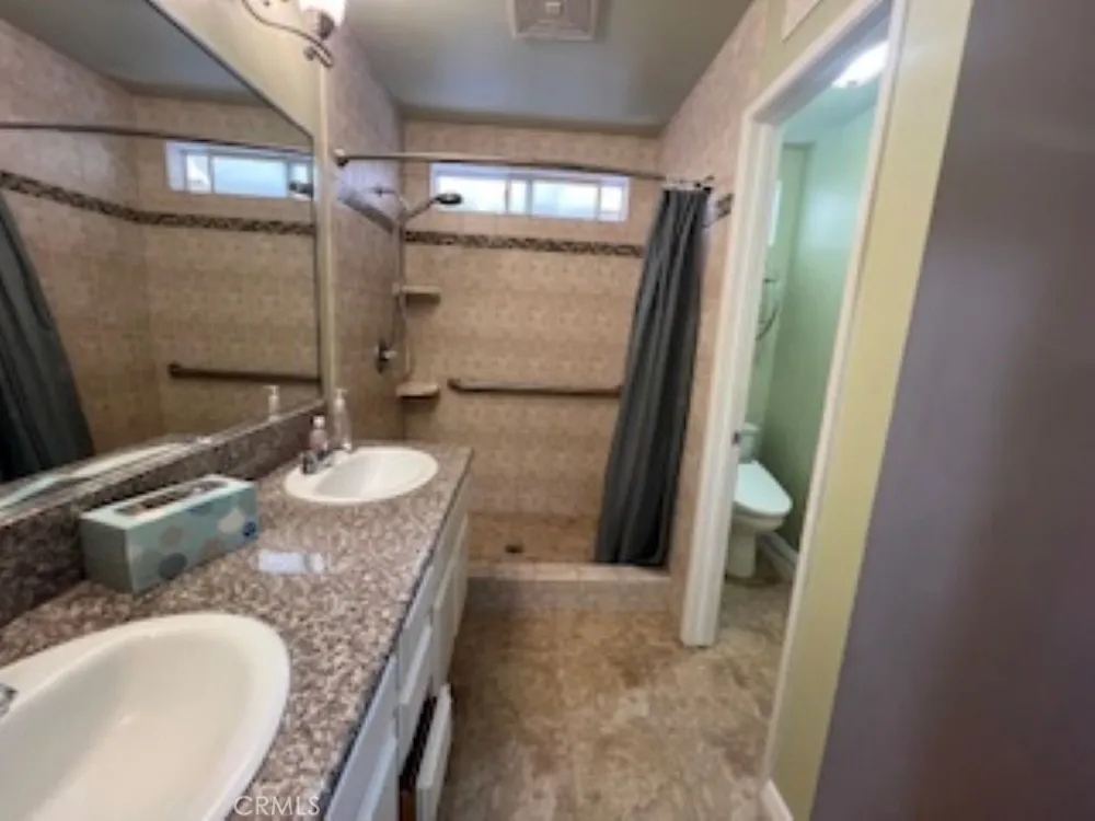 1244 Clear Creek Canyon Diamond Bar, CA 91765