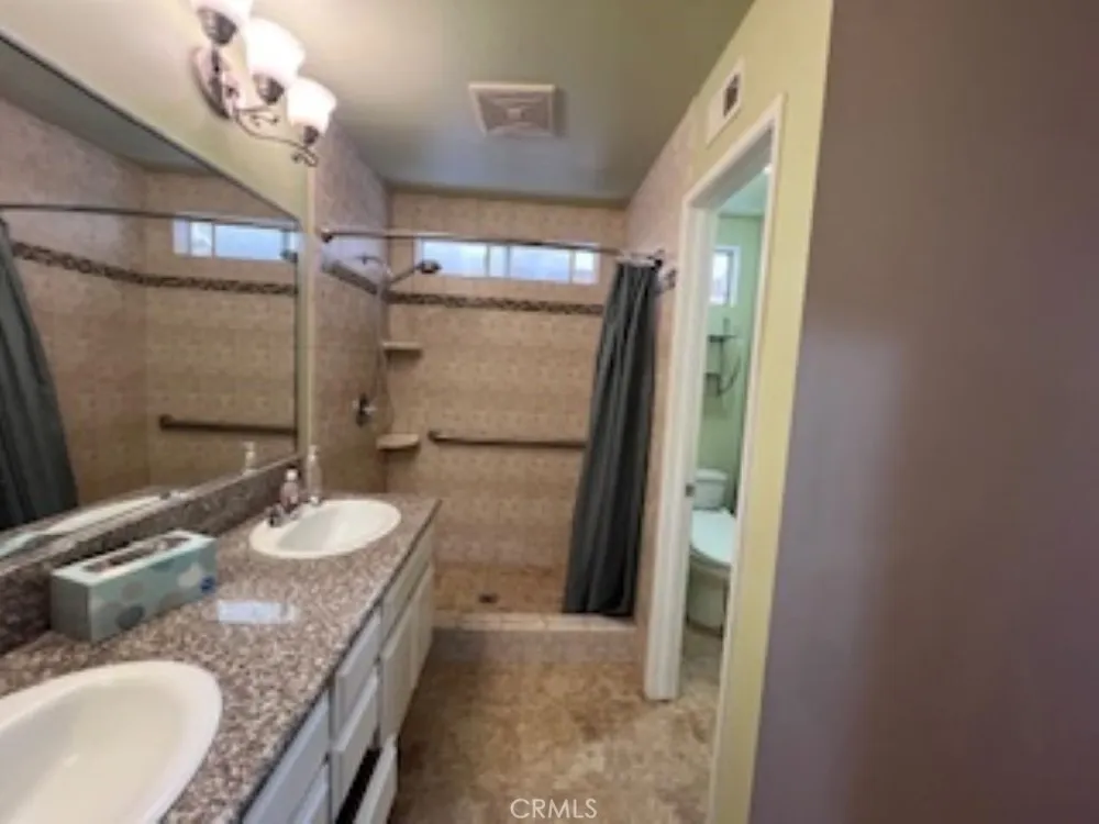 1244 Clear Creek Canyon Diamond Bar, CA 91765