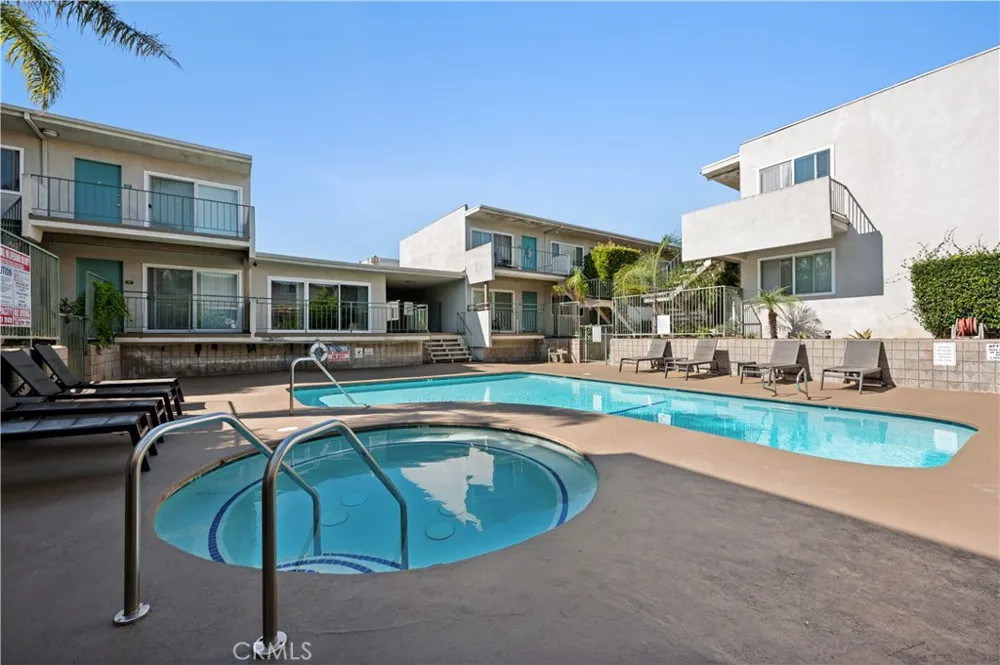 3656 Garnet #321 Torrance, CA 90503
