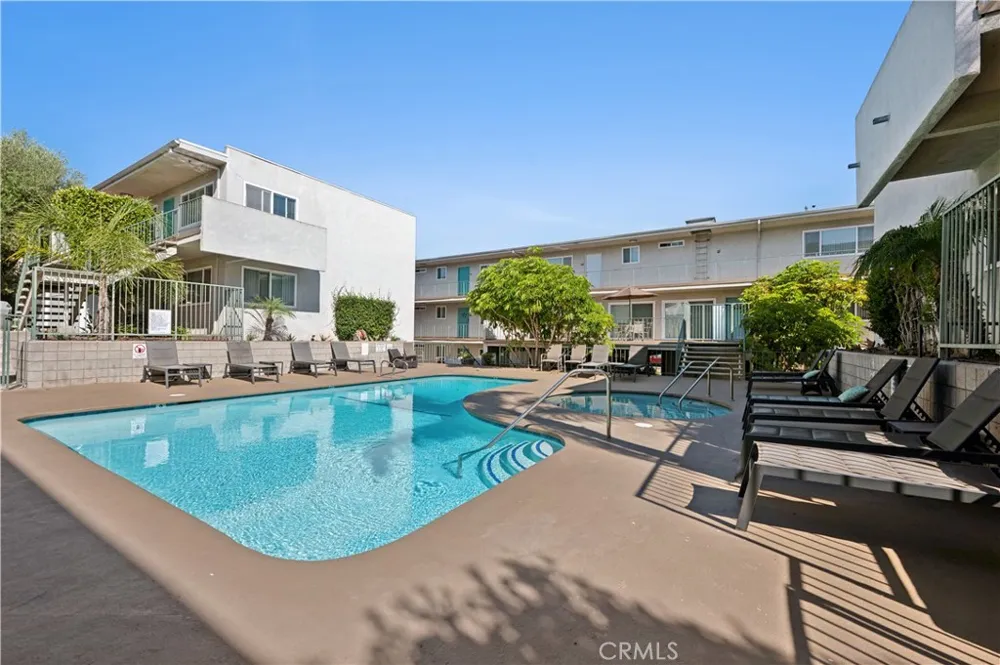 3656 Garnet #321 Torrance, CA 90503