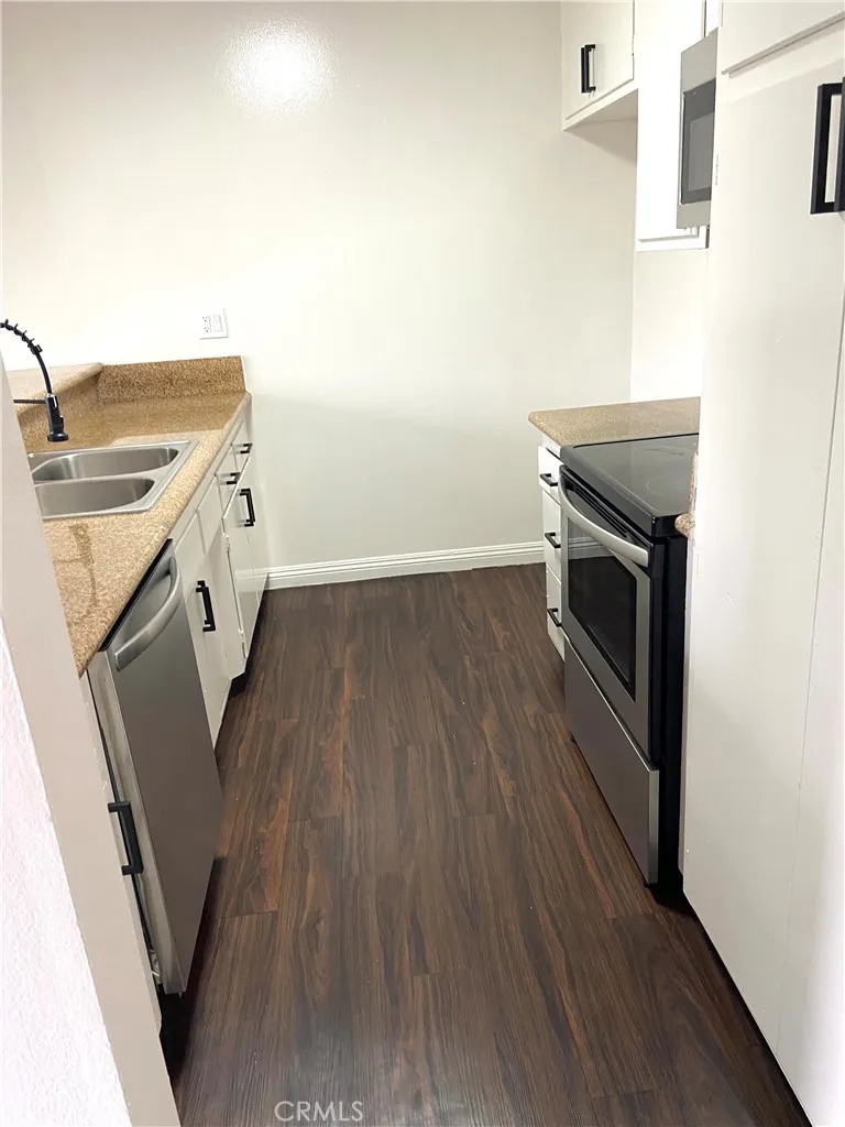 3656 Garnet #321 Torrance, CA 90503