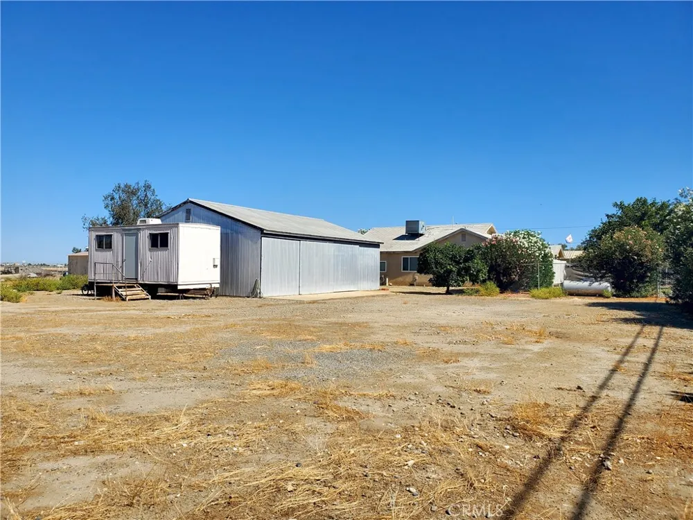 12720 10th Ave Hanford, CA 93230