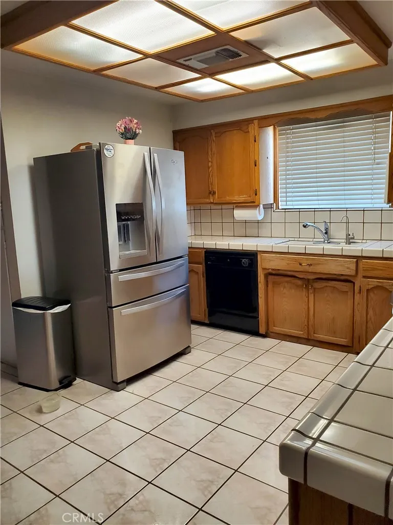 12720 10th Ave Hanford, CA 93230