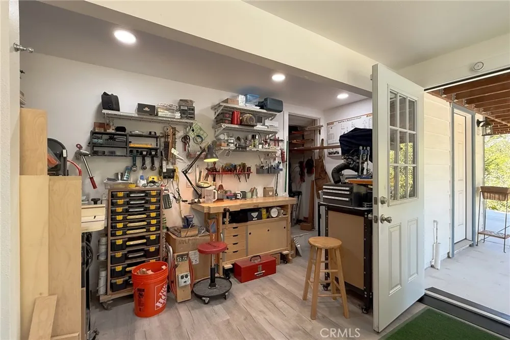 5230 Plymouth Street Cambria, CA 93428