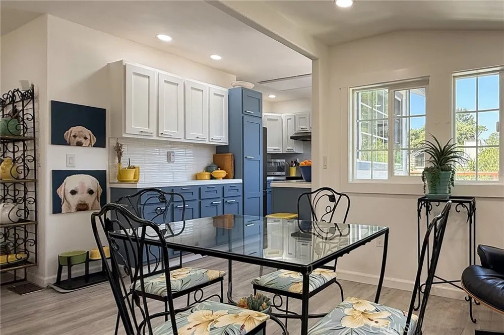 5230 Plymouth Street Cambria, CA 93428