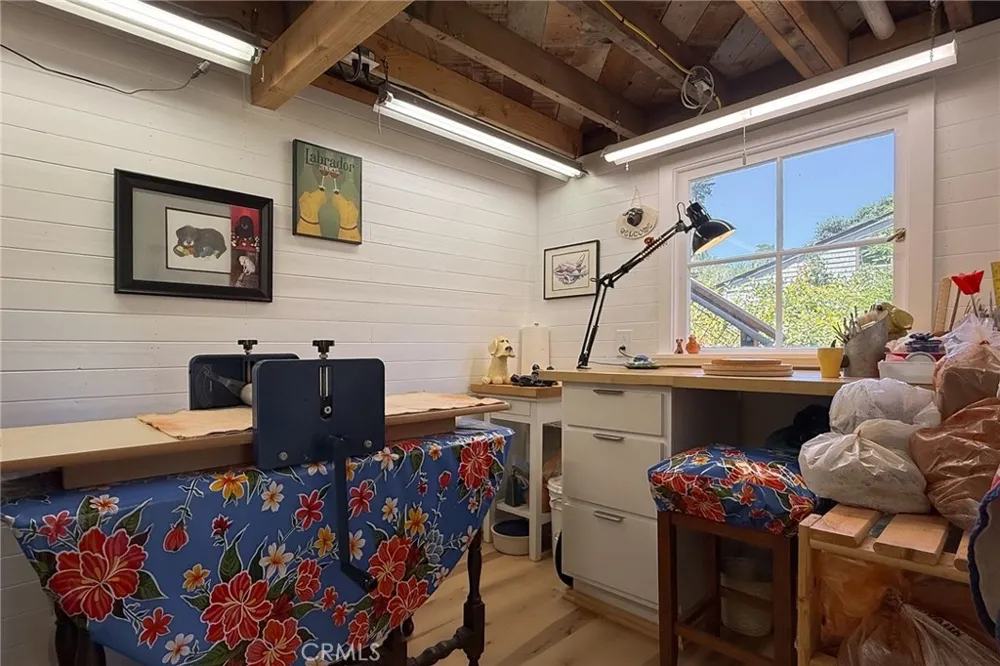 5230 Plymouth Street Cambria, CA 93428