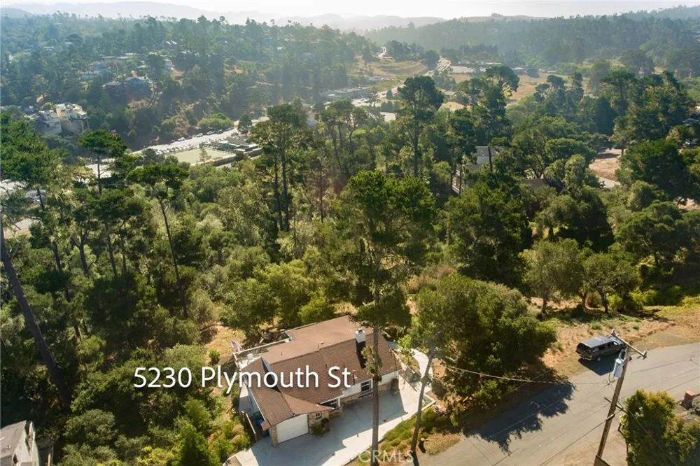 5230 Plymouth Street Cambria, CA 93428