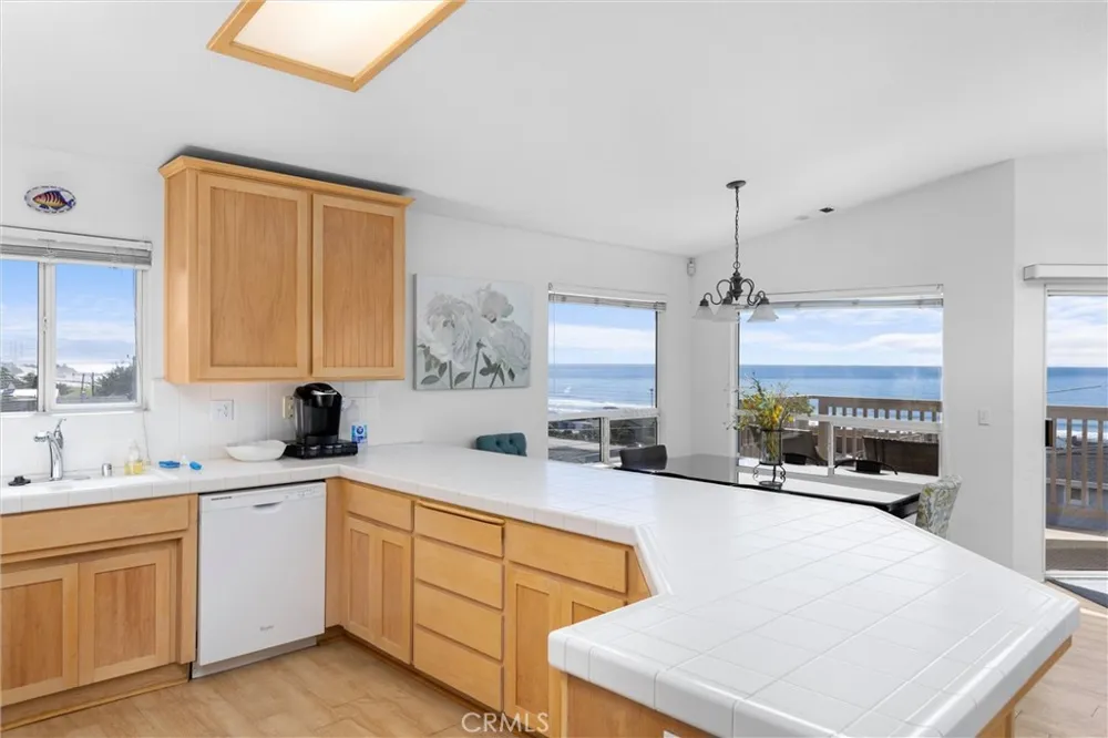 3481 Shearer Avenue Cayucos, CA 93430