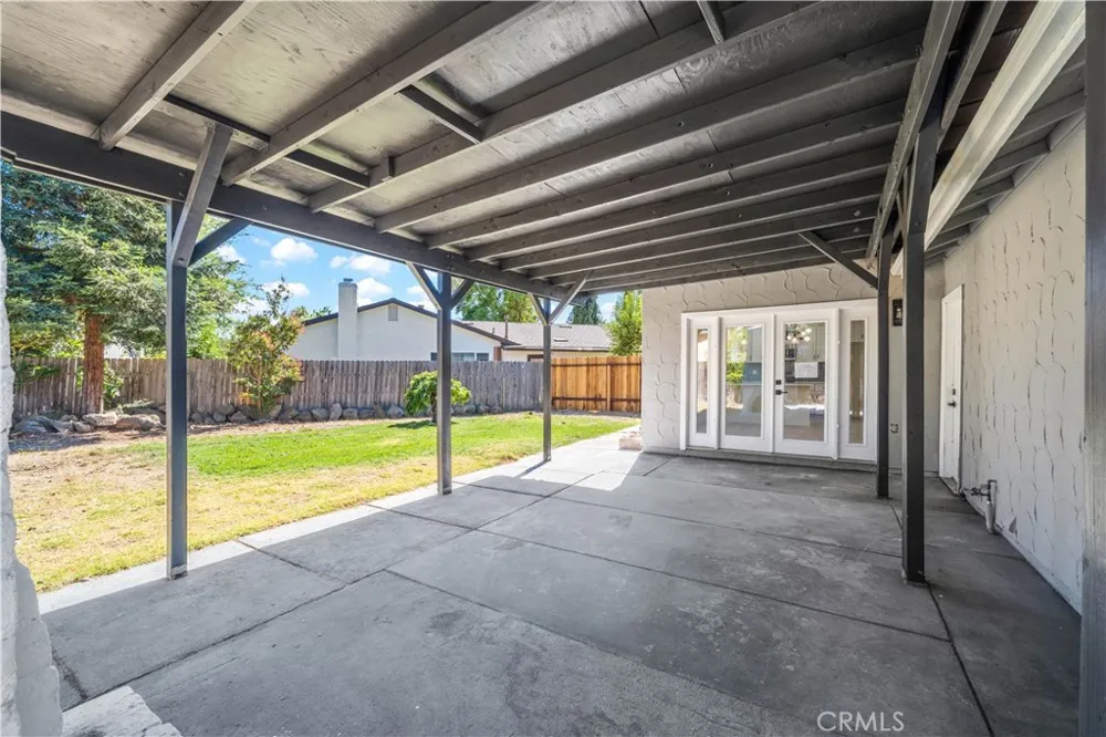 4222 Glascow North Highlands, CA 95660