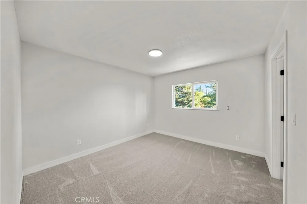 4222 Glascow North Highlands, CA 95660
