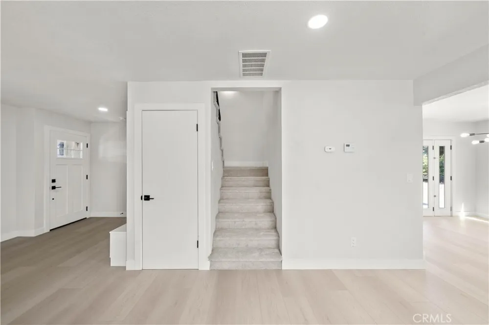 4222 Glascow North Highlands, CA 95660
