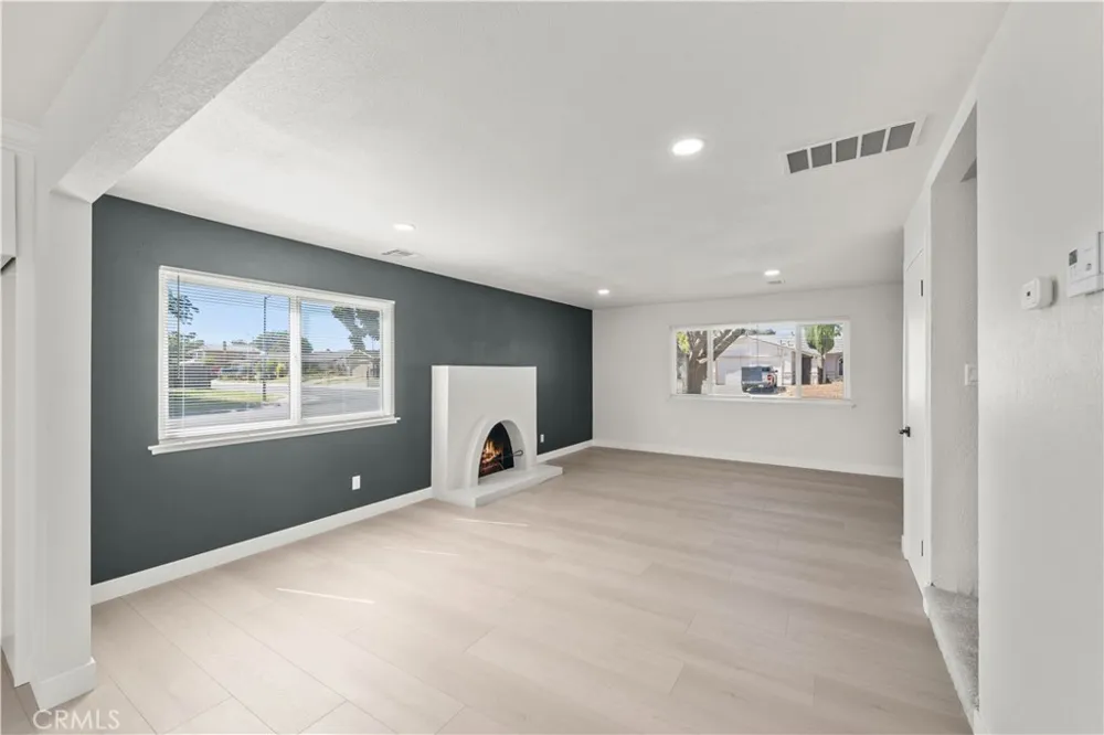 4222 Glascow North Highlands, CA 95660