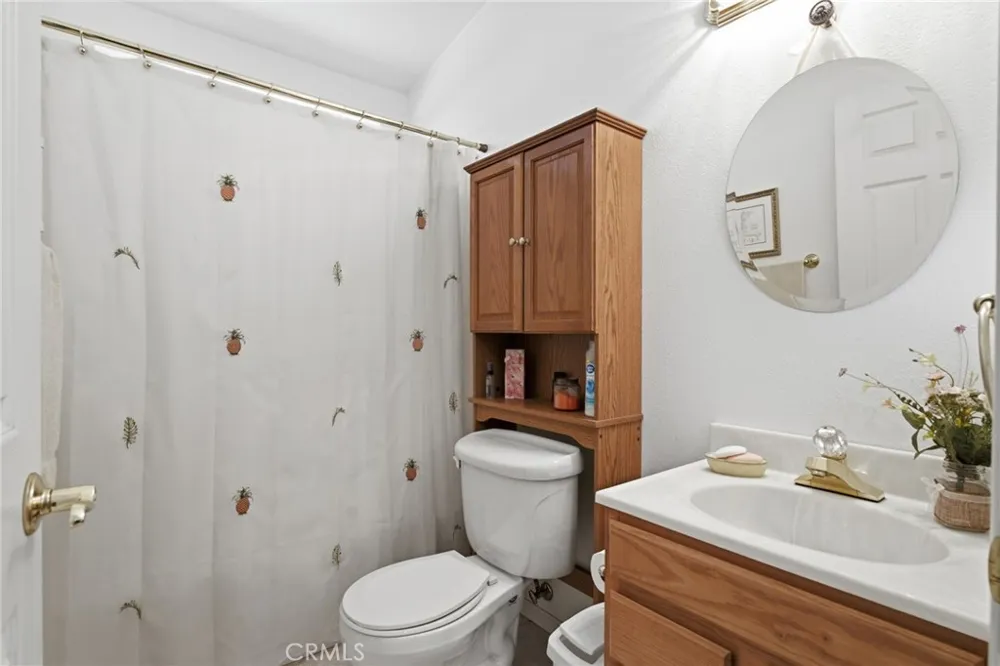 29529 CA 299 East Round Mountain, CA 96065