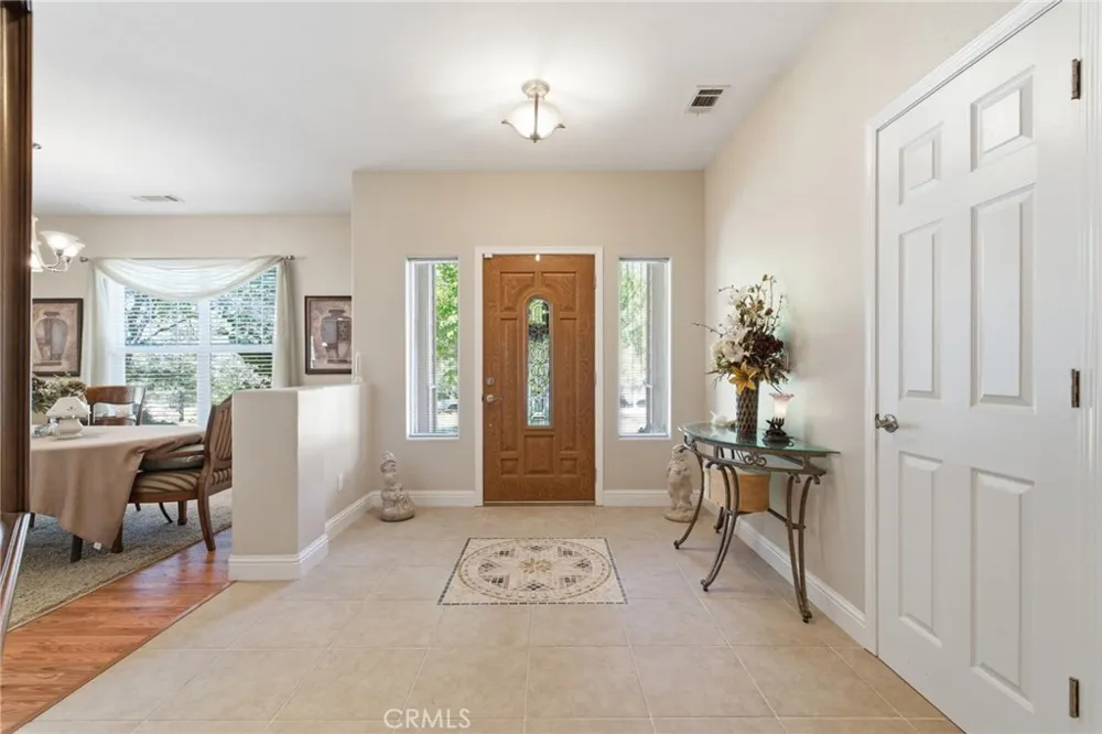 29529 CA 299 East Round Mountain, CA 96065