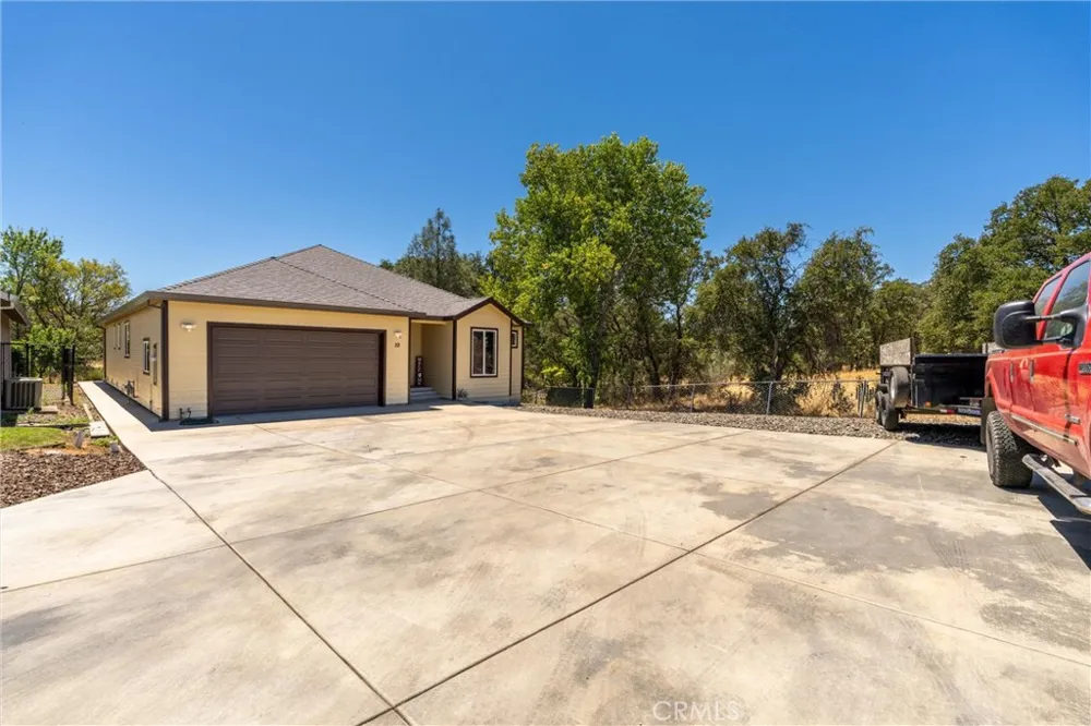 22 Pleasant Oak Oroville, CA 95966