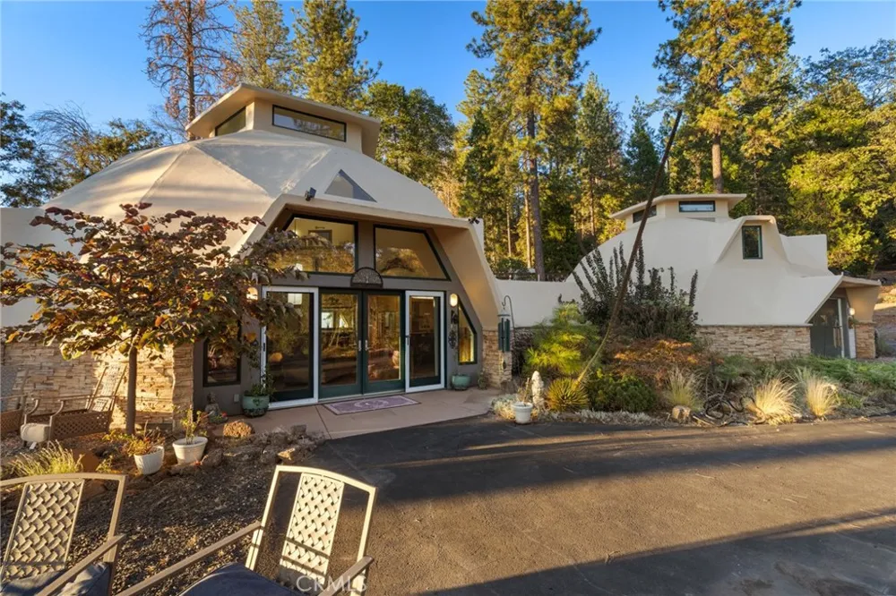 4625 Dear Abby Road Forest Ranch, CA 95942