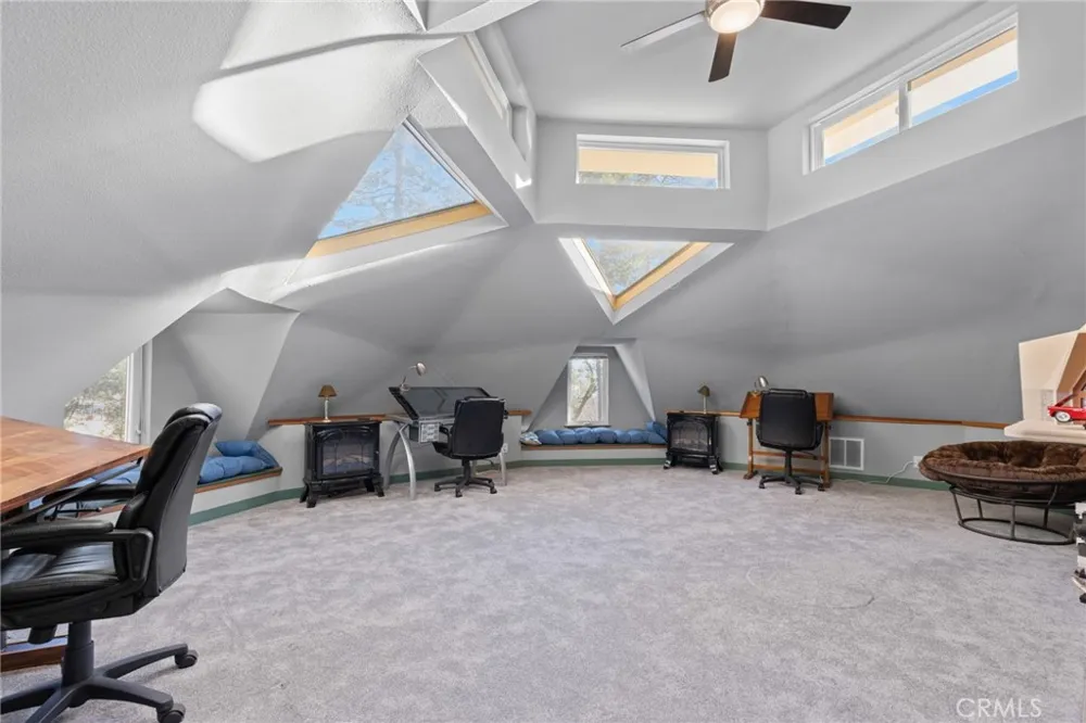 4625 Dear Abby Road Forest Ranch, CA 95942