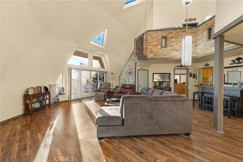 4625 Dear Abby Road Forest Ranch, CA 95942