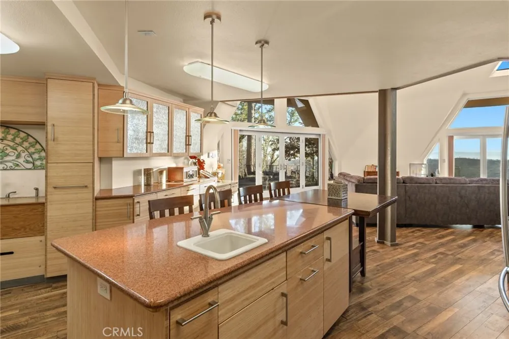 4625 Dear Abby Road Forest Ranch, CA 95942