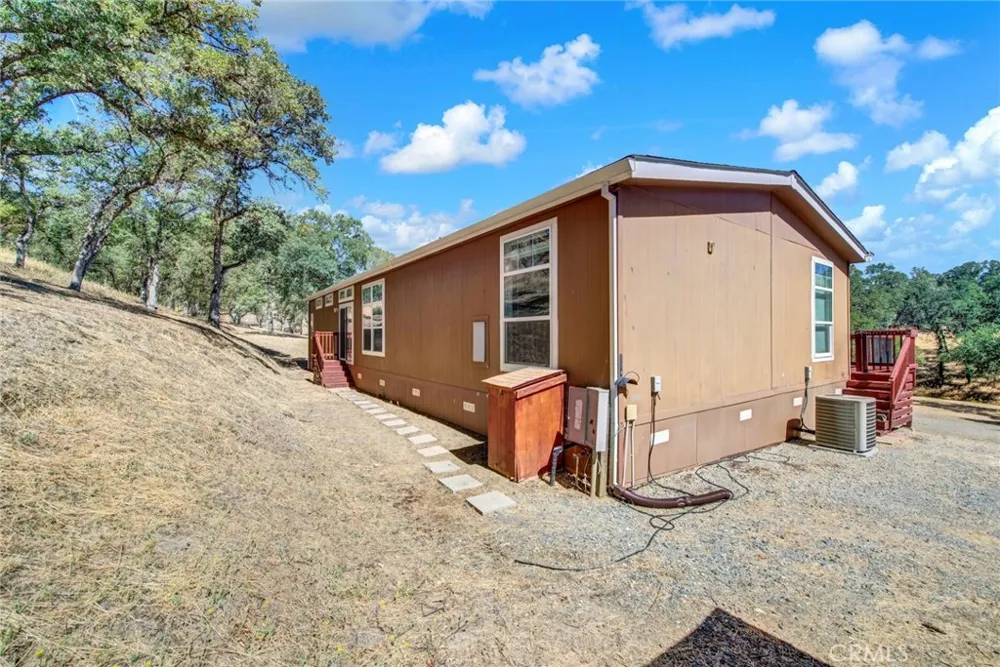 7455 HUMBOLDT Corning, CA 96021