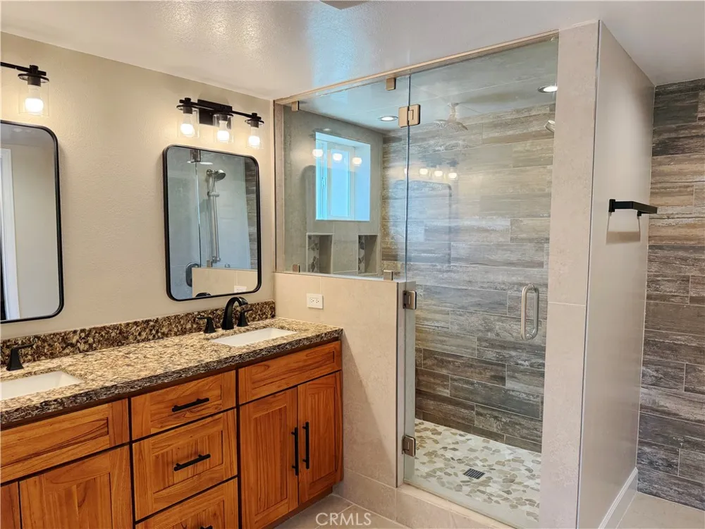 23617 Big Butte Canyon Lake, CA 92587