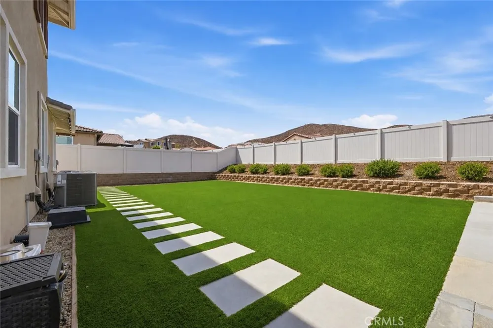 25108 Ridgemoor Menifee, CA 92586