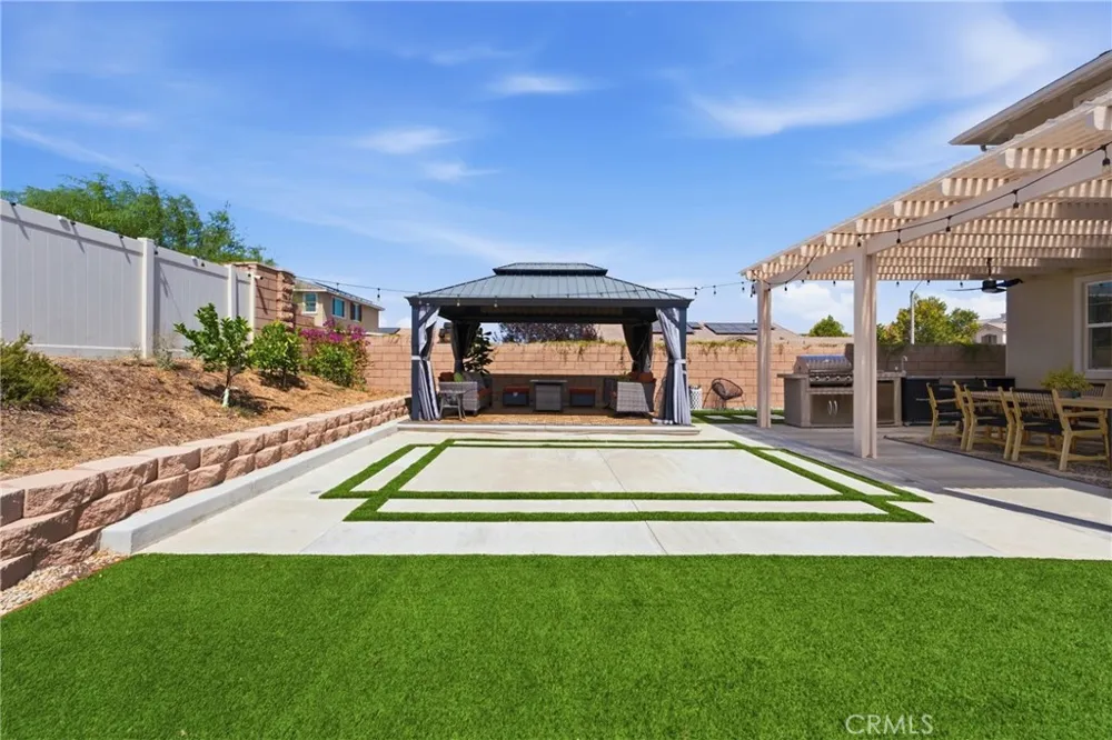 25108 Ridgemoor Menifee, CA 92586